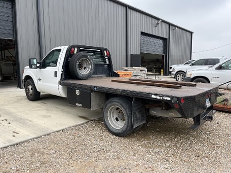 12 ft flatbed truck rentals