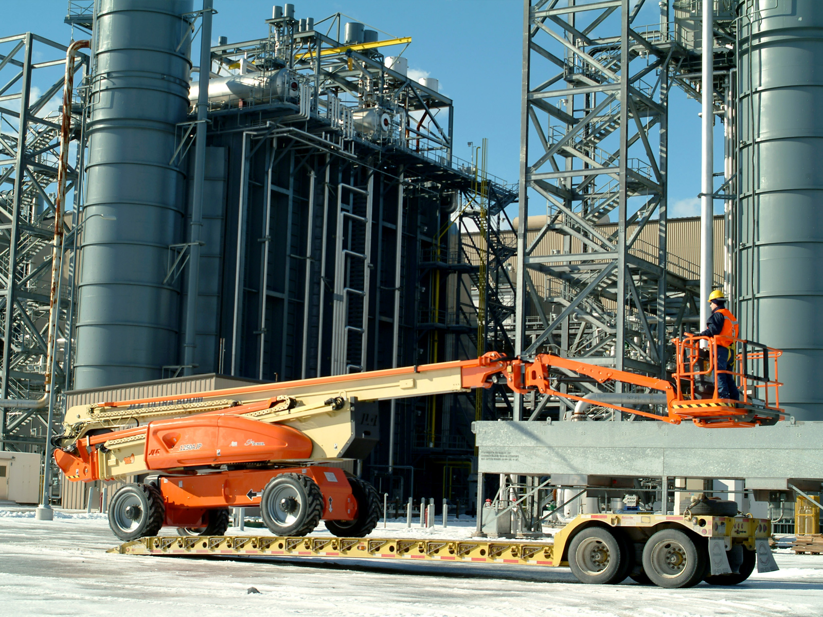 125 ft articulating boom lift rentals jlg 1250a
