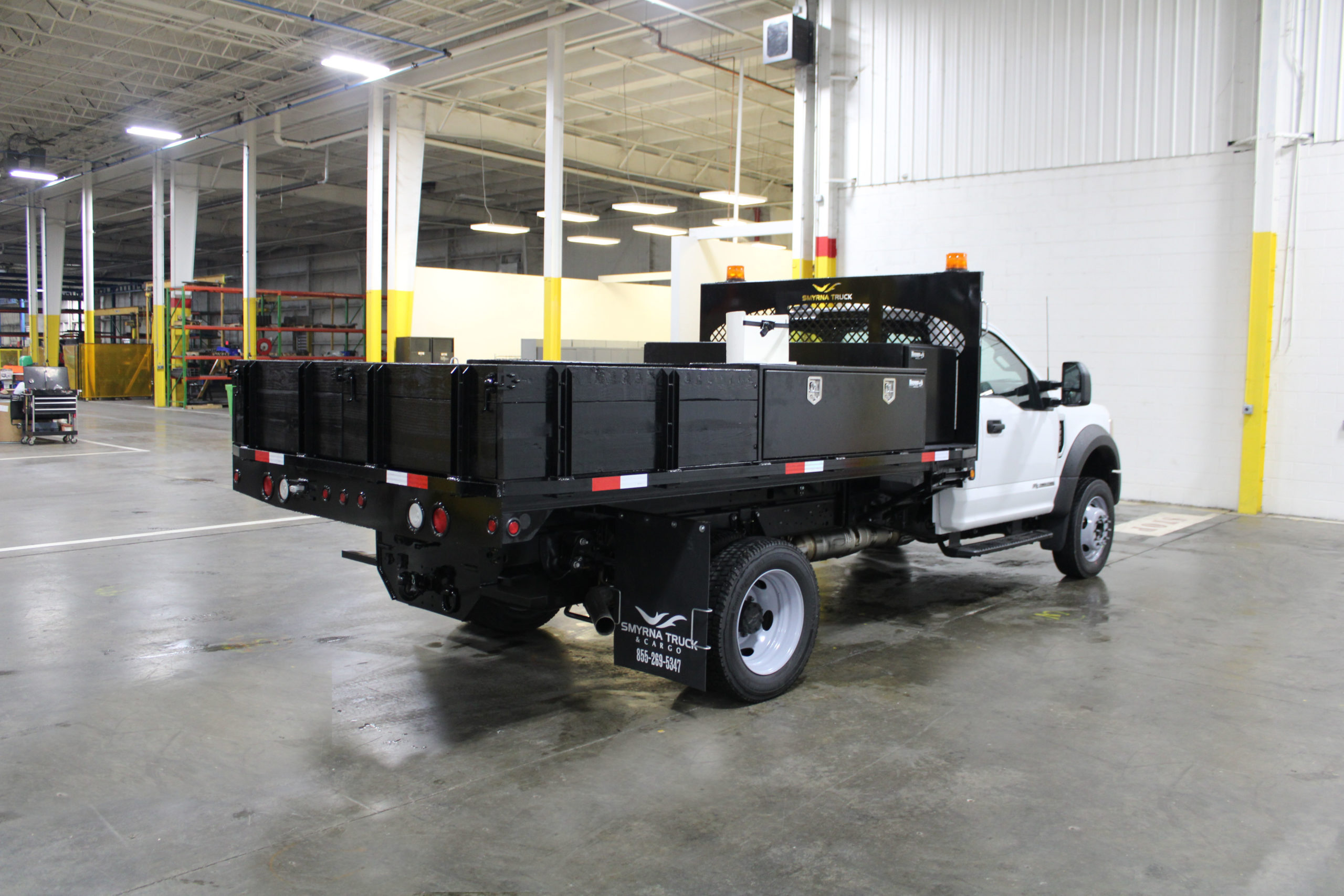 12ft flatbed truck rental