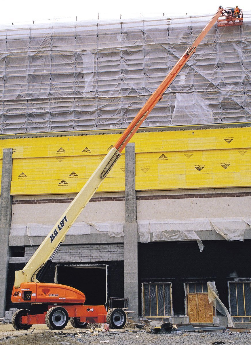 135ft telescopic boom lift rental JLG 1350SJP