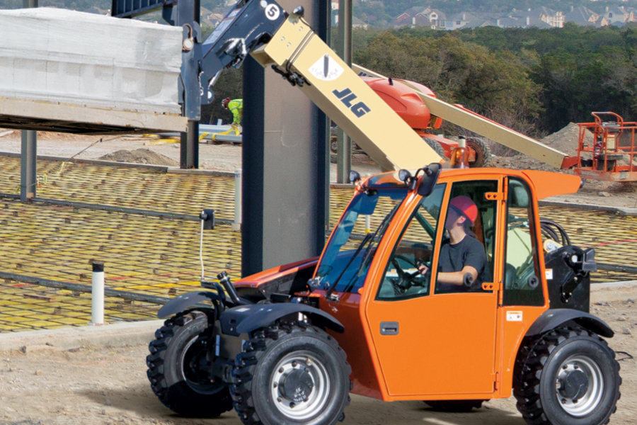 18ft reach 5000 lbs capacity telehandler rental jlg g5 18a
