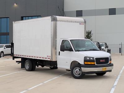 2024 gmc savana 3500 morgan box van 1