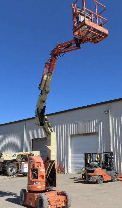 30 ft boom lift for rent 01