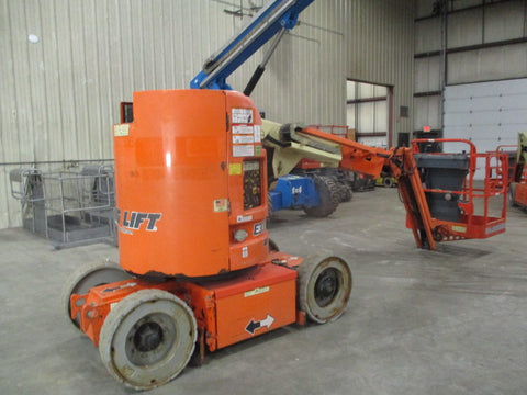 30 ft boom lift for rent 02
