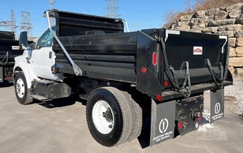 6 yard dump truck rentals