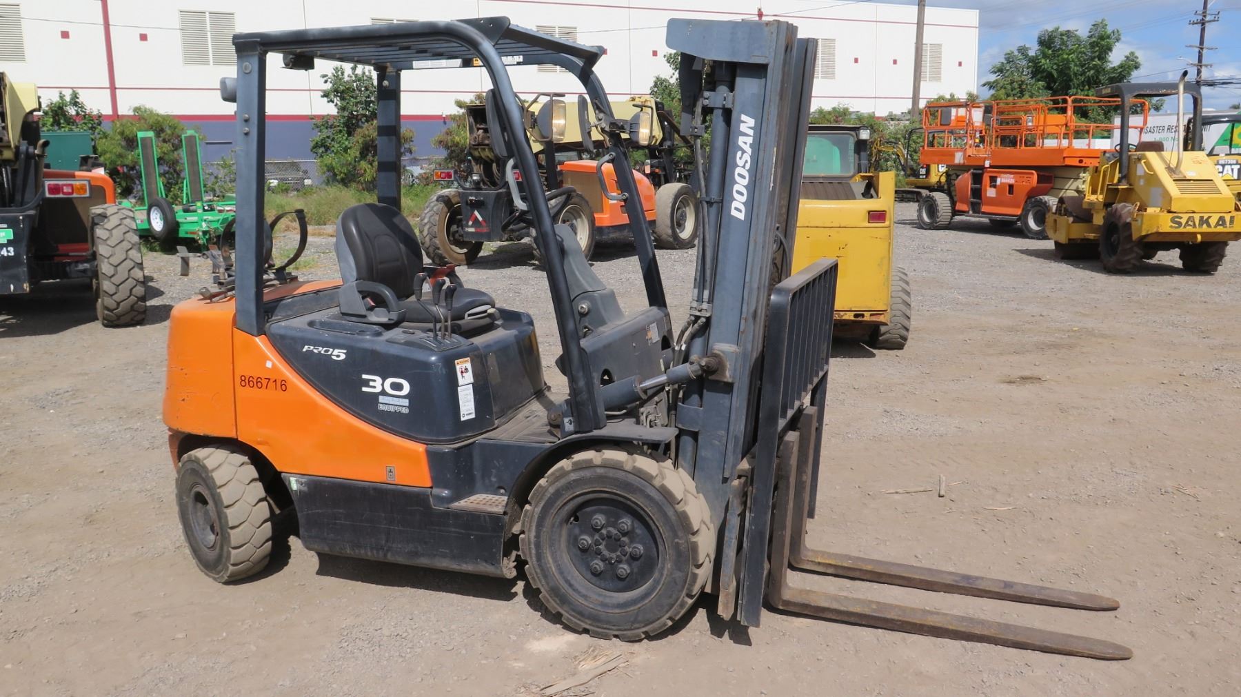 6k 6000 lb forlift rental doosan g30