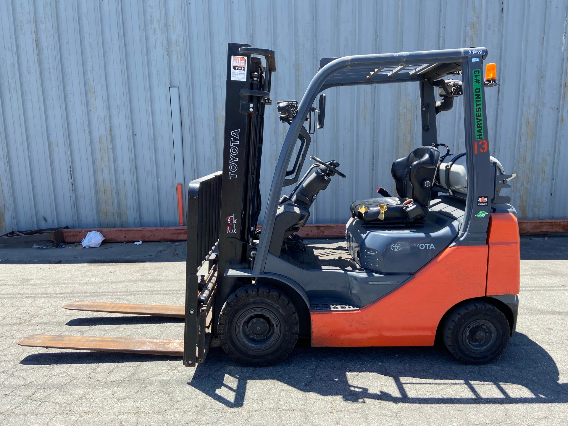 8000 lbs forklift rental toyota 8fd40u industrial