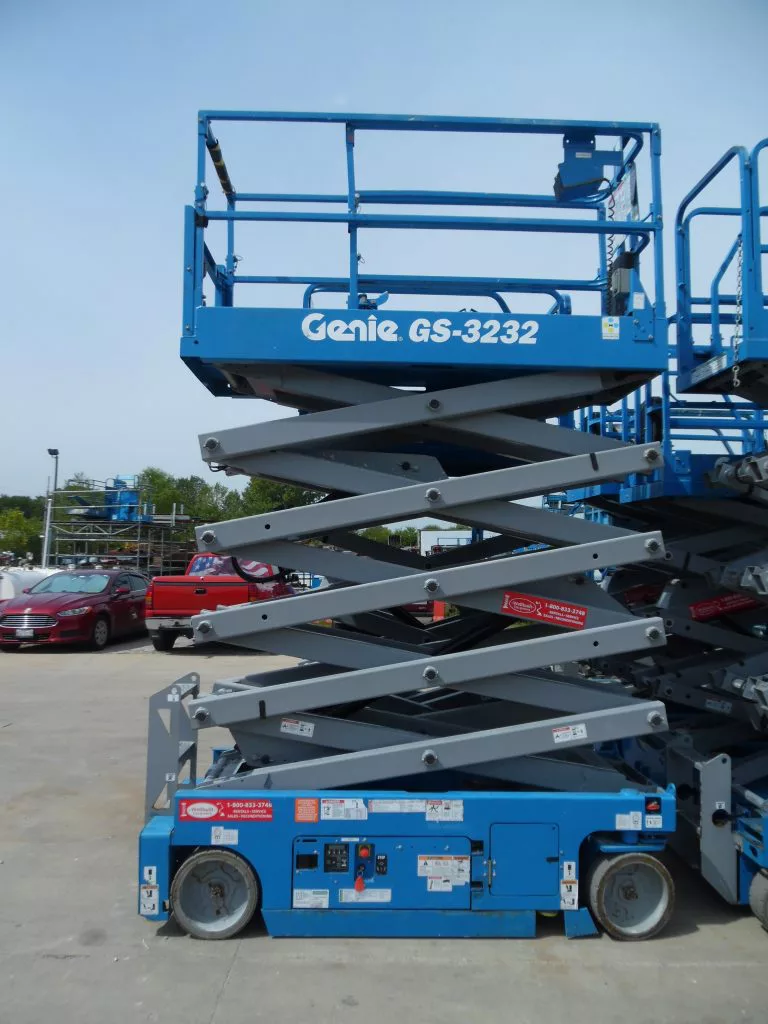 Genie GS 3232 32ft scissor lift rental narrow