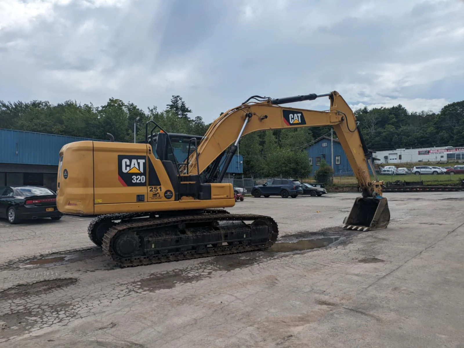 cat 320 excavator equipment rental
