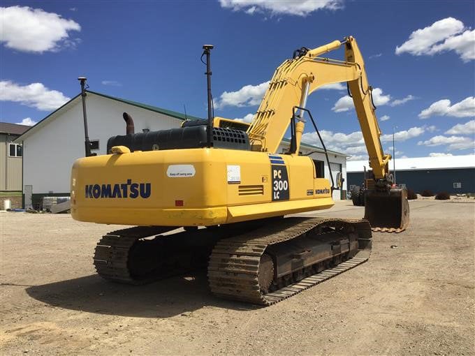 crawler excavators pc300lc 8 komatsu construction rentals