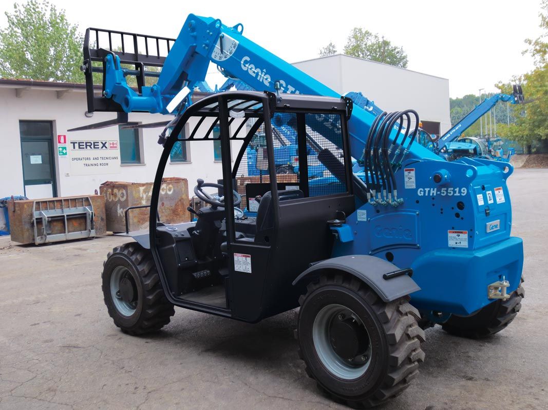 genie gth 5519 5000 lb 5k 19ft reach telehandler
