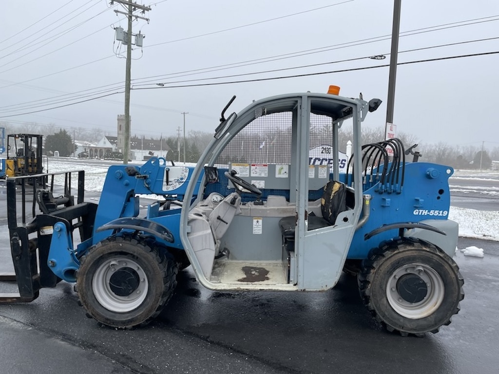 genie gth 5519 5000 lb 5k capacity 19ft reach telehandler rental