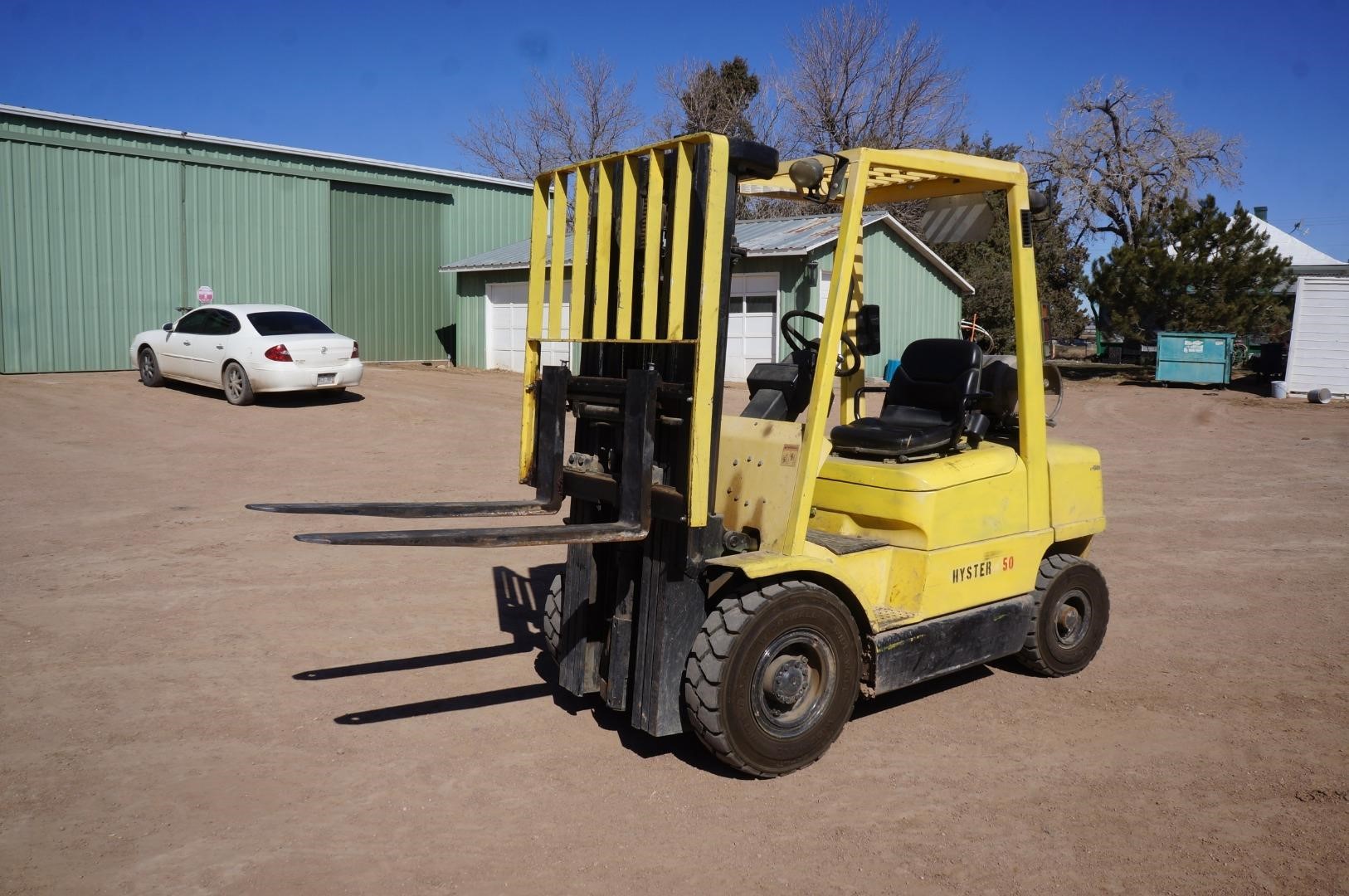 hyster50 5000 lb forklift rental