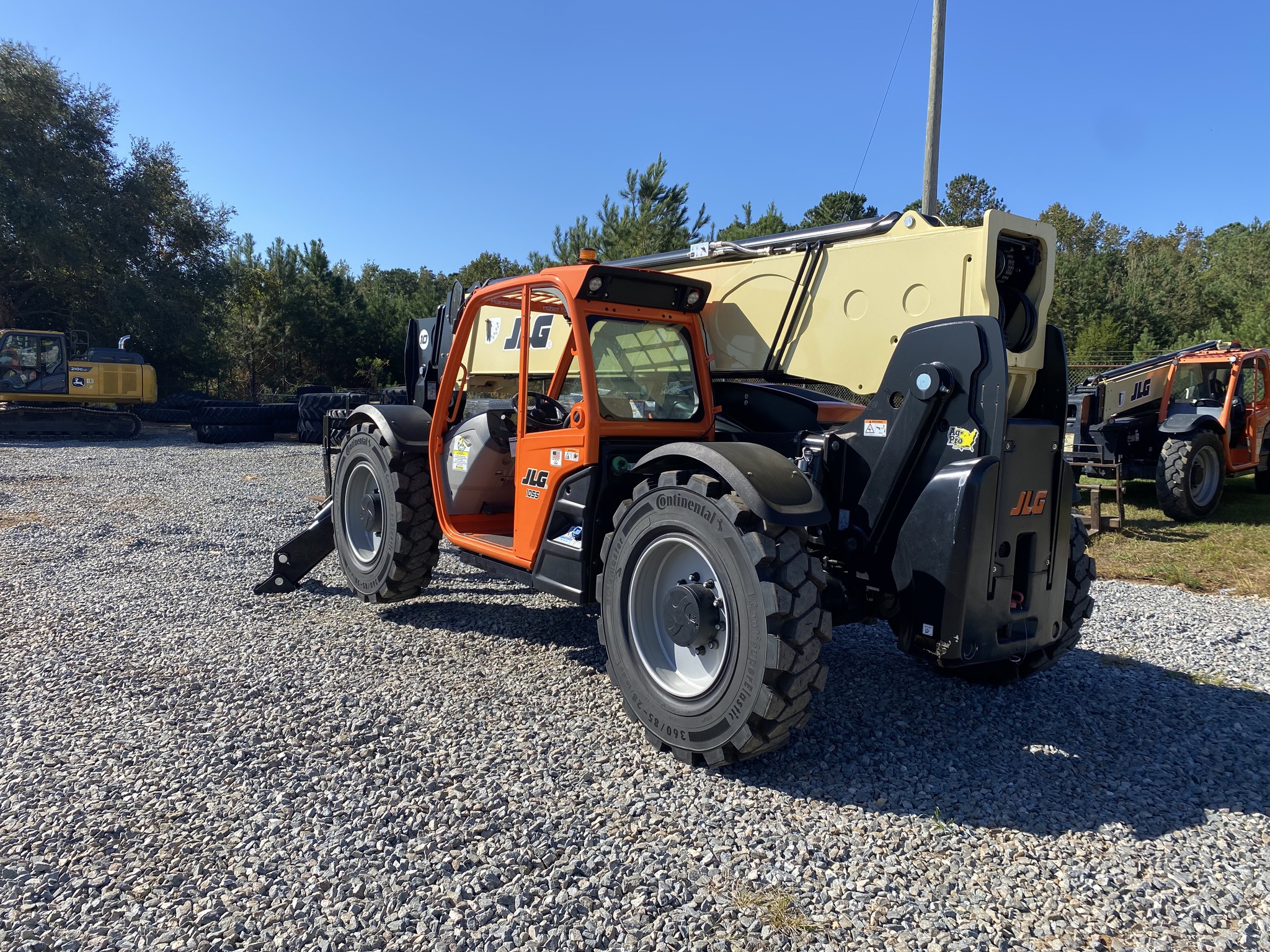 jlg 1055 55 reach telehandler rental 10000 lbs capacity 10k