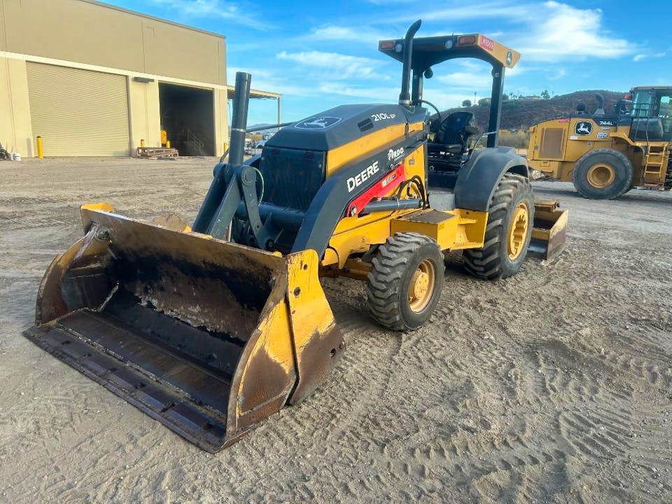 john deere 210 skip loader rentals