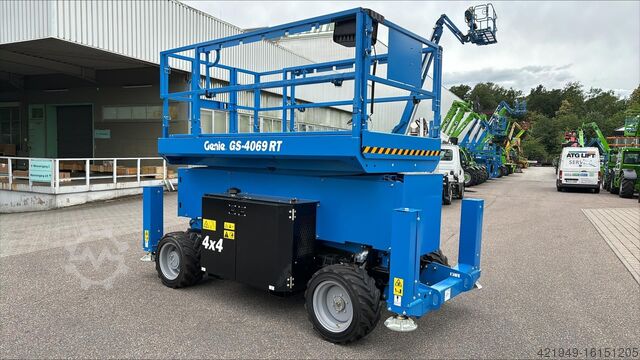 rough terrain 40ft scissor lift rental genie4069 rt