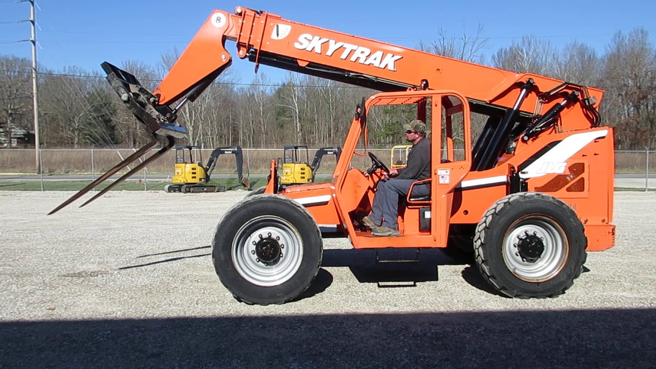 skytrack 8042 telehandler rental 8000 lb capacity 42 ft reach