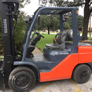6,000 lb. Warehouse Forklift - Image 5