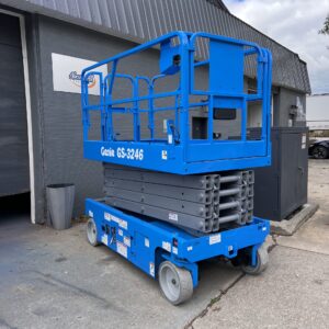 32 ft. Scissor Lift (electric) (wide) - Image 5