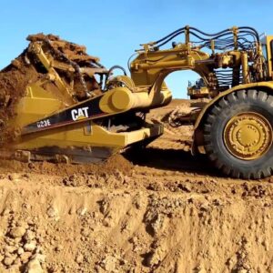 23 yd³ Motor Scraper - Image 4