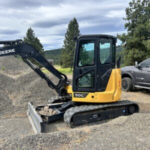 Mini Excavator 10,000 lb - Image 4