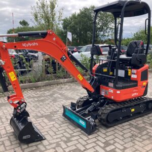 Mini Excavator 3,500 lb - Image 4